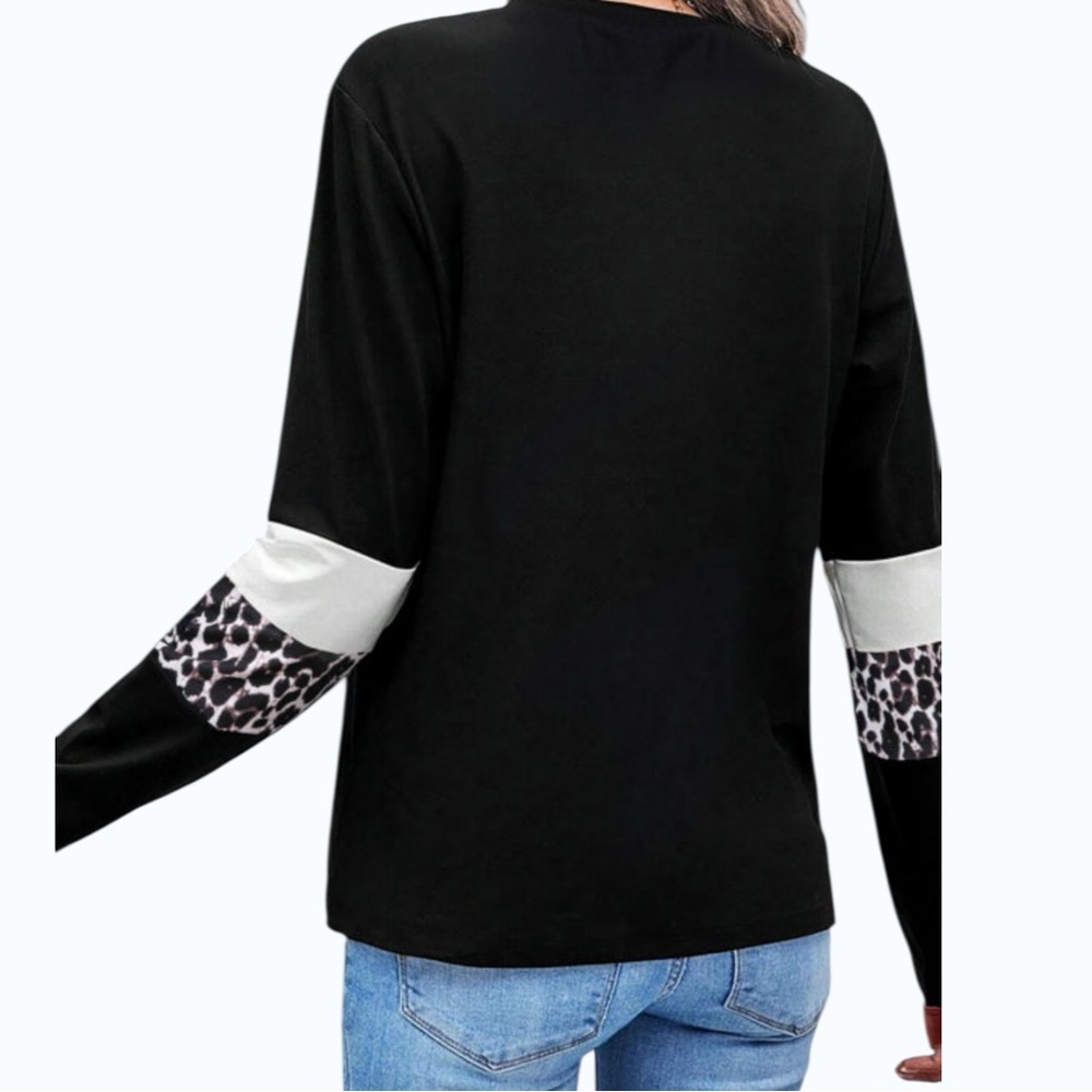 5409. Black and White Leopard Print Women's Top - Picture 2 of 2